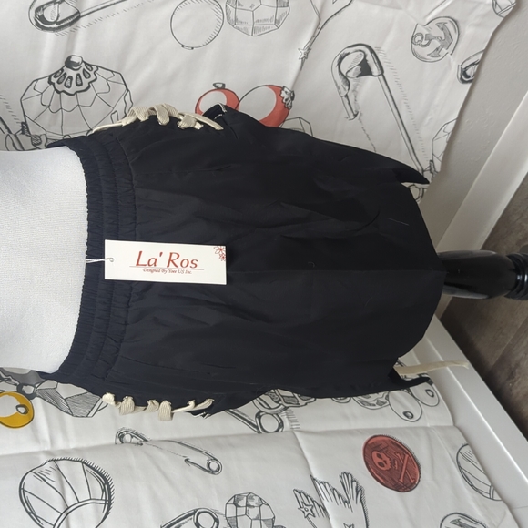 Amazing Sneaker Lace Bondage Skirt - Picture 4 of 8